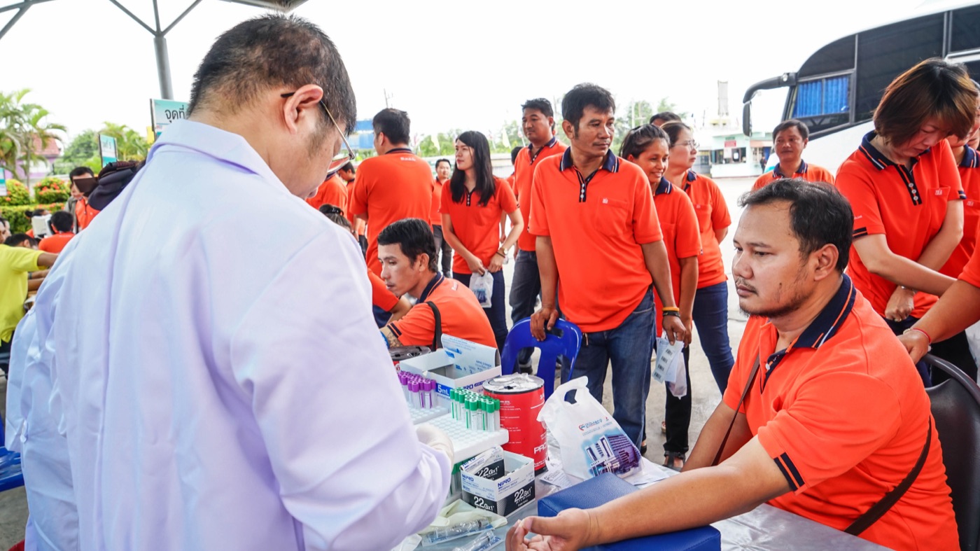 ตรวจสุขภาพประจำปี บริษัทโซล่าแอสฟัลท์ 2561